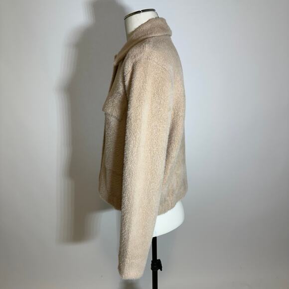 NWT Truth by Republic Khaki Soft Fuzzy Snap Button Jacket Shacket Womens Medium - Picture 4 of 12